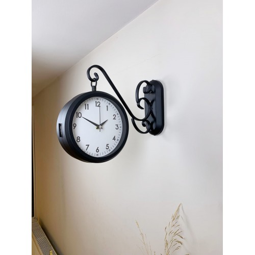 Siyah Metal İstasyon Saati 36 x 25 cm