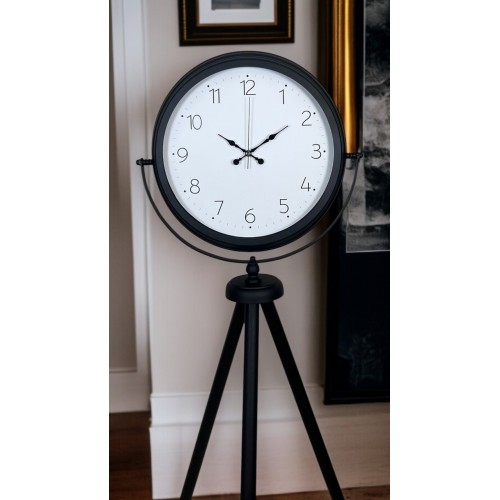 Pure Black Tripod Ayaklı Saat