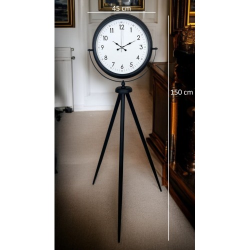 Siyah Standart Tripod Ayaklı Saat