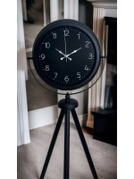 Sade Siyah Tripod Ayaklı Saat