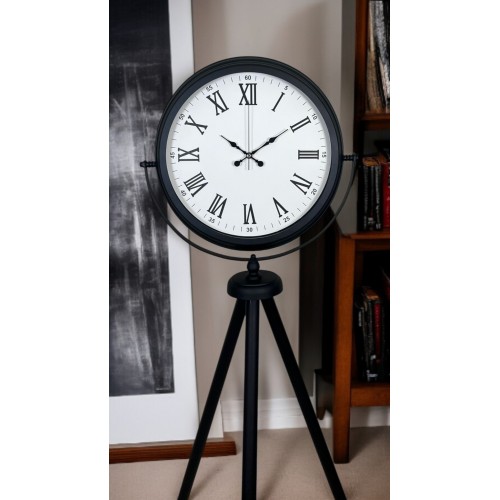 Black Elegance Tripod Ayaklı Saat