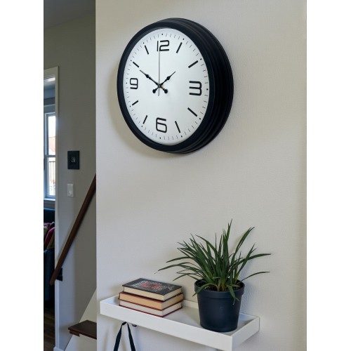 Sade & Şık Siyah 40 cm Metal Dekoratif Duvar Saati