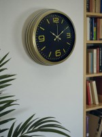 40 cm Metal Eskitme Vintage Duvar Saati – Şık Metal Altın Rakamlı