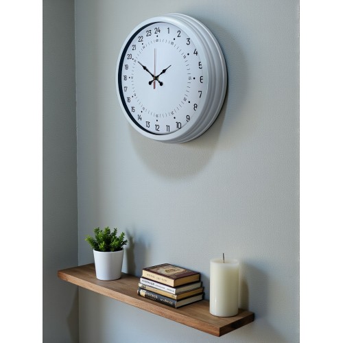 Beyaz 40 cm Metal 24 Saat Göstergeli Özel Tasarım Duvar Saati