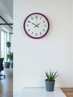 36 cm Pembe Dekoratif Duvar Saati – Rakamlı Beyaz Kadran (PP-3605P)