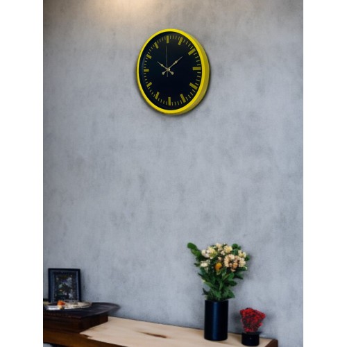36 cm Sarı Dekoratif Duvar Saati – Roma Rakamlı Lacivert Kadran (PP-3688Y)