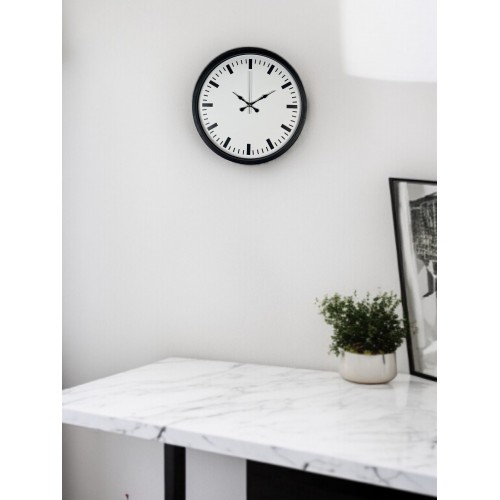 36 cm Siyah Sade Standart Duvar Saati